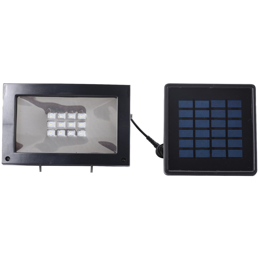 Maxsa Innovations Solar-powered Flood Light